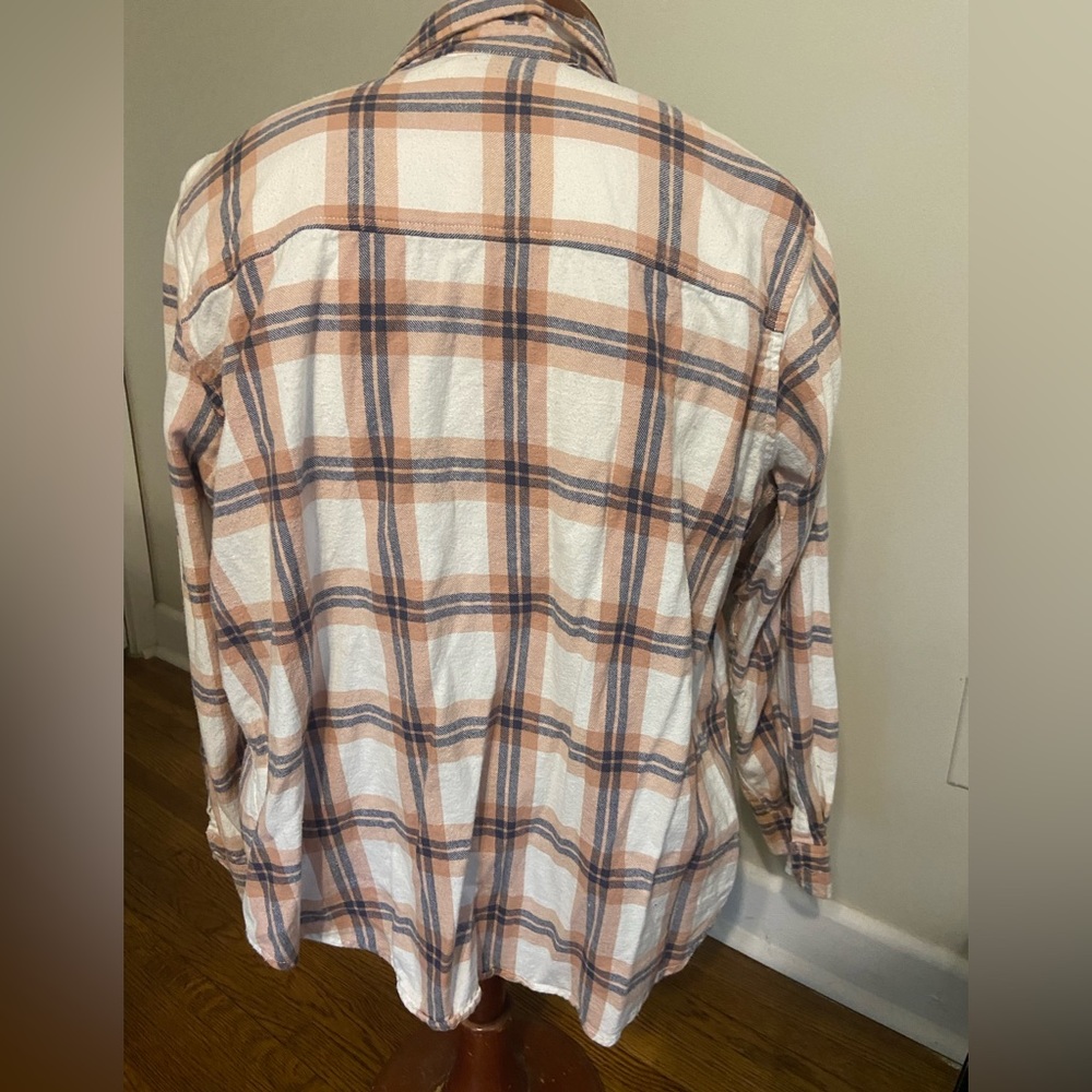 Universal Thread Flannel - Picture 4 of 5